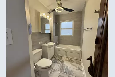 5816 W Higgins Avenue #2, Chicago, IL 60630 - Photo 6