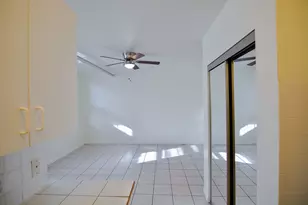 4241 N Kenmore Ave, Chicago, IL 60613 - Photo 6