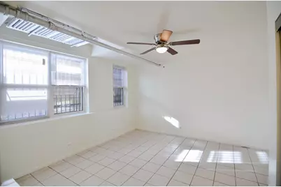 4241 N Kenmore Avenue #G6, Chicago, IL 60613 - Photo 10