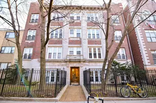 4241 N Kenmore Ave, Chicago, IL 60613 - Photo 1