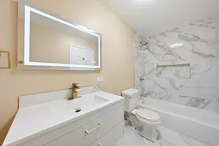 2226 W 51st St, Chicago, IL 60609 - Photo 4