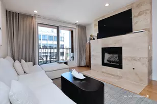 1555 N Talman Ave, Chicago, IL 60622 - Photo 8