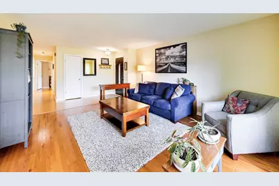 9324 Linder Avenue, Morton Grove, IL 60053 - Photo 6