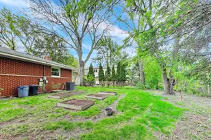 9324 Linder Ave, Morton Grove, IL 60053 - Photo 38