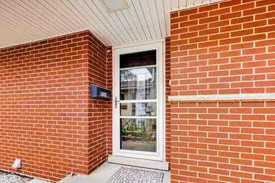 9324 Linder Avenue, Morton Grove, IL 60053 - Photo 4