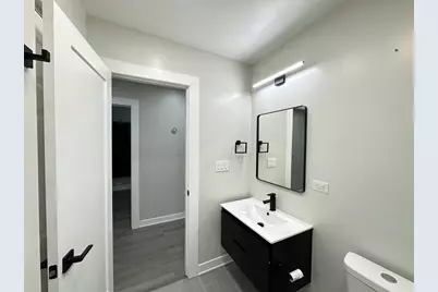 1937 W Grand Avenue #2, Chicago, IL 60622 - Photo 20