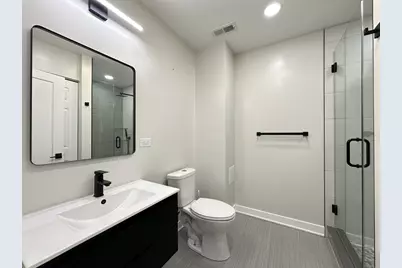 1937 W Grand Avenue #2, Chicago, IL 60622 - Photo 18
