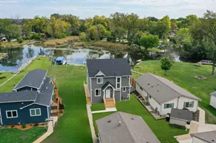 36825 N Lake St, Ingleside, IL 60041 - Photo 1