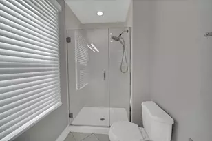 5 Wakefield Ln, Buffalo Grove, IL 60089 - Photo 34