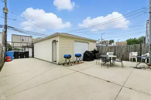 [Address not provided], Chicago, IL 60651 - Photo 32
