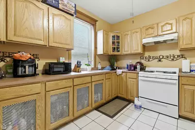 [Address not provided], Chicago, IL 60651 - Photo 10