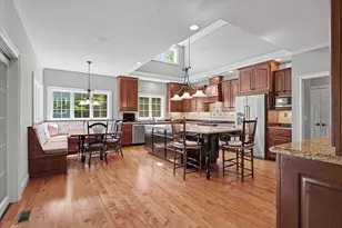 4106 Farhills Dr, Champaign, IL 61822 - Photo 12