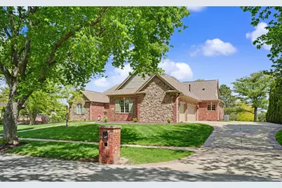 4106 Farhills Drive, Champaign, IL 61822 - Photo 2