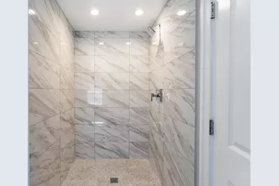 1725 N Honore Street #2R, Chicago, IL 60622 - Photo 6