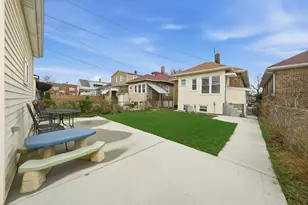 1910 S 50th Ct, Cicero, IL 60804 - Photo 14