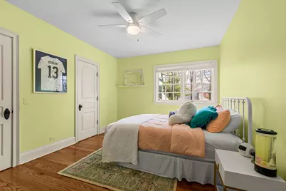 338 E Witchwood Lane, Lake Bluff, IL 60044 - Photo 20