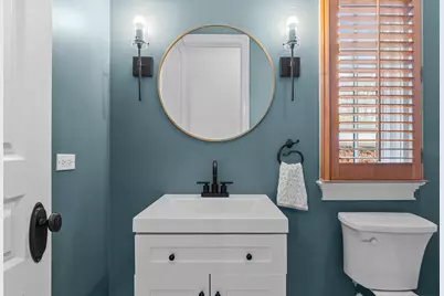 338 E Witchwood Lane, Lake Bluff, IL 60044 - Photo 10