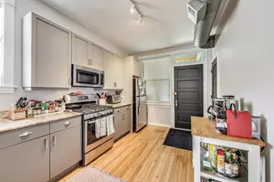 2145 W Thomas St, Chicago, IL 60622 - Photo 8