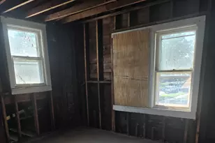 12 Webb St, Calumet City, IL 60409 - Photo 8