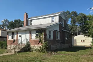 12 Webb St, Calumet City, IL 60409 - Photo 2