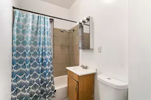 1304 S 58th Ave, Cicero, IL 60804 - Photo 18