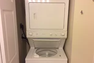 5950 Oakwood Dr, Lisle, IL 60532 - Photo 8