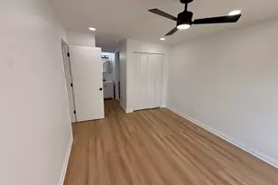 9605 Austin Ave, Oak Lawn, IL 60453 - Photo 12