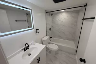 9605 Austin Ave, Oak Lawn, IL 60453 - Photo 8