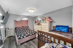 3143 N Kostner Ave, Chicago, IL 60641 - Photo 14