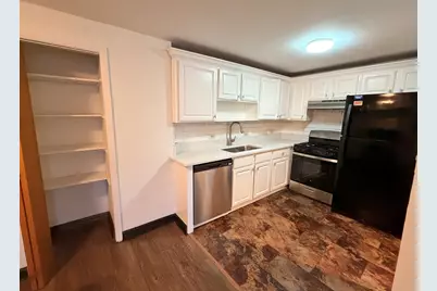 5850 W 87th Street #2A, Burbank, IL 60459 - Photo 4