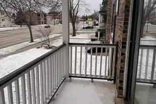 5850 W 87th St, Burbank, IL 60459 - Photo 10