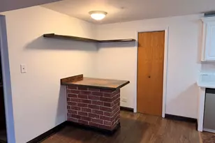 5850 W 87th St, Burbank, IL 60459 - Photo 6