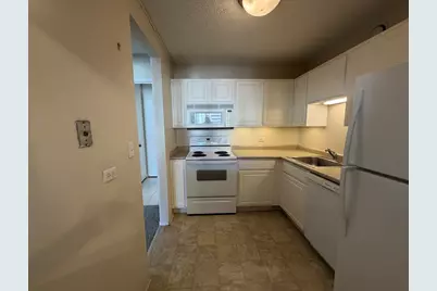 [Address not provided], Chicago, IL 60611 - Photo 4