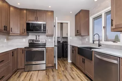 405 W Jeffery Street, Cullom, IL 60929 - Photo 22