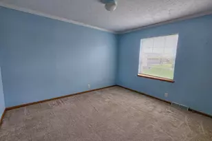 18 Eagle Ln, Beecher, IL 60401 - Photo 10