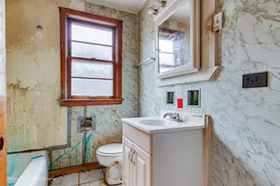 2313 E 92nd St, Chicago, IL 60617 - Photo 18