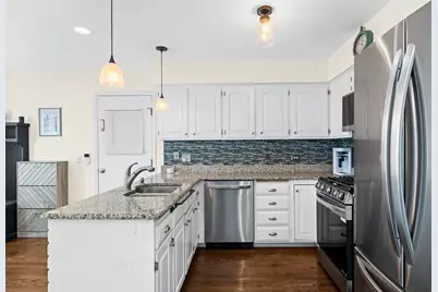 1120 Furlong Drive, Libertyville, IL 60048 - Photo 12