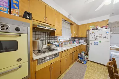 834 N Maple Drive, Chicago Heights, IL 60411 - Photo 6