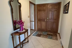 2376 Wyckwood Dr, Aurora, IL 60506 - Photo 10