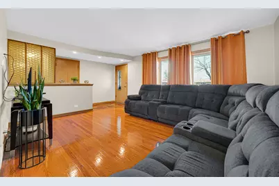 459 E 166th Street, South Holland, IL 60473 - Photo 4