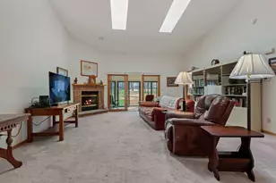 484 Bethany Rd, Dekalb, IL 60115 - Photo 12