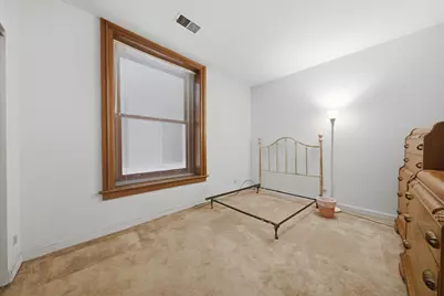 550 W Surf Street #319, Chicago, IL 60657 - Photo 10