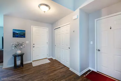 308 Fieldstone Drive, Woodstock, IL 60098 - Photo 4