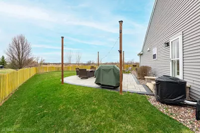 308 Fieldstone Drive, Woodstock, IL 60098 - Photo 26