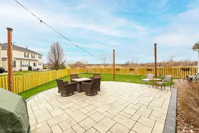 308 Fieldstone Drive, Woodstock, IL 60098 - Photo 24