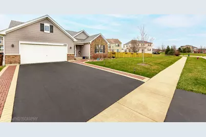 308 Fieldstone Drive, Woodstock, IL 60098 - Photo 2