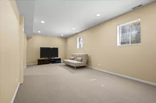 1303 Glencoe Ave, Highland Park, IL 60035 - Photo 28