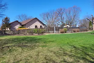 720 St Andrews Ln, Crystal Lake, IL 60014 - Photo 32