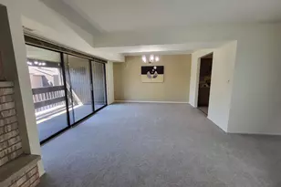 720 St Andrews Ln, Crystal Lake, IL 60014 - Photo 6