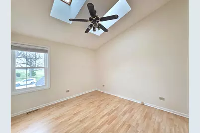 1376 Longacre Lane, Wheeling, IL 60090 - Photo 12